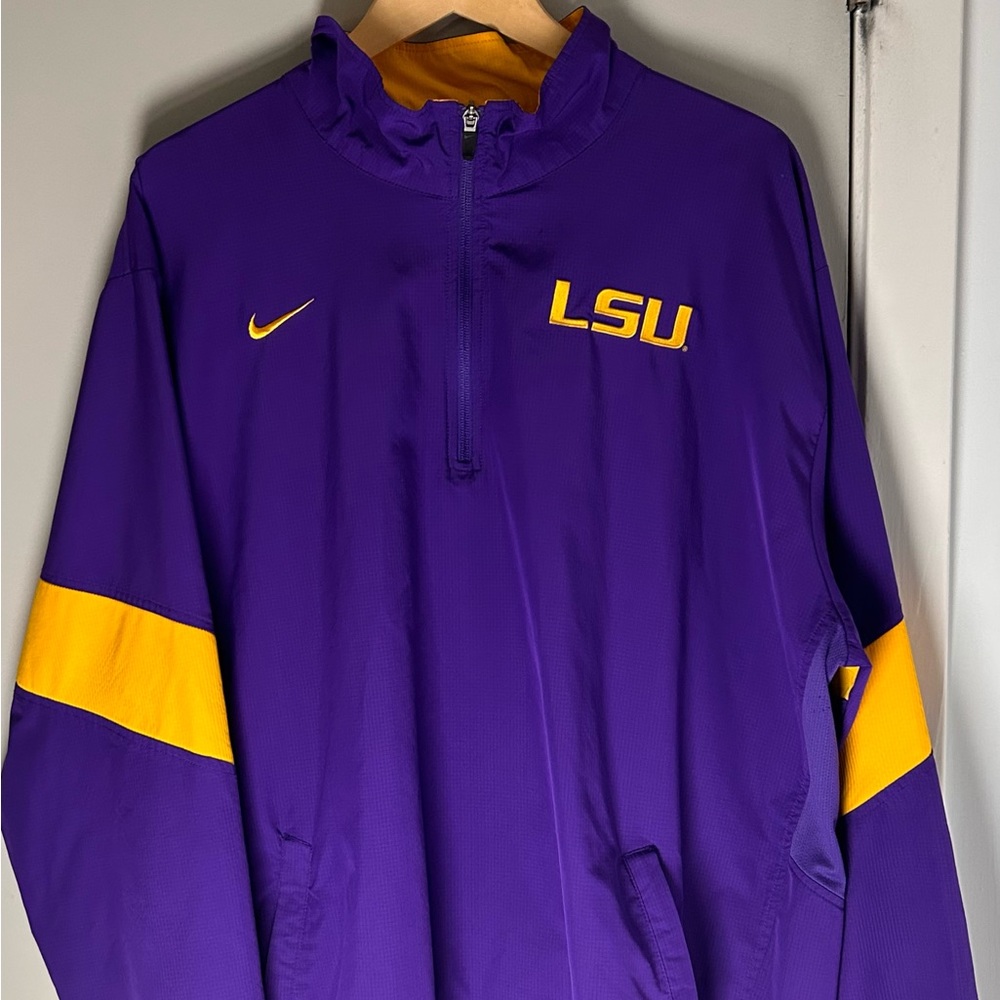 LSU pull over size XXL